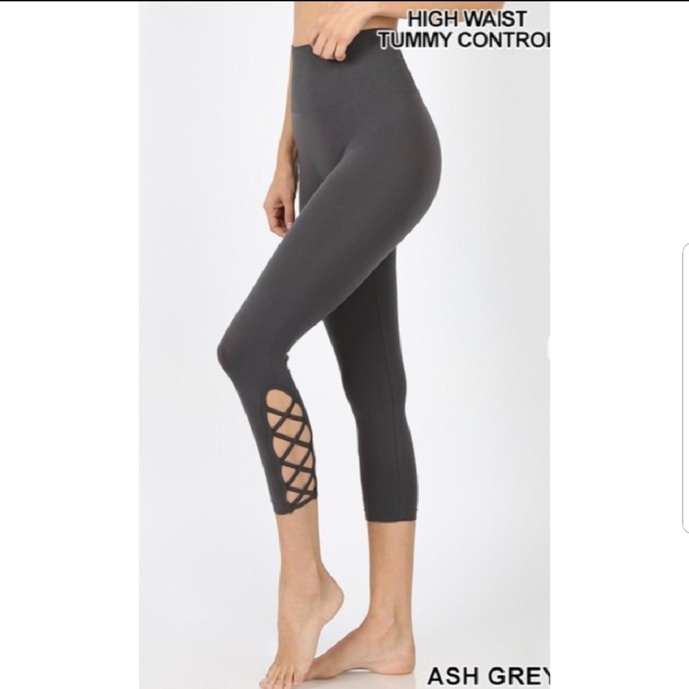 New!!! Tummy Control yoga legging lattice capri